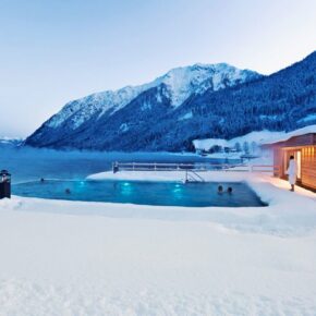 Abschalten in Tirol: 3 Tage im TOP 4* Wellness-Hotel mit Halbpension, Spa & Extras für 209€ Abschalten in Tirol: 3 Tage im TOP 4* Wellness-Hotel mit Halbpension, Spa & Extras für 209€