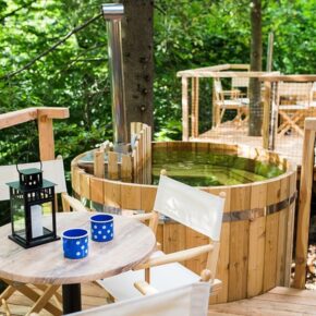 Urlaub im TOP Baumhaus mit Whirlpool: 2 Tage Slowenien mit Frühstück, Sauna & Casino ab 54€ Urlaub im TOP Baumhaus mit Whirlpool: 2 Tage Slowenien mit Frühstück, Sauna & Casino ab 54€