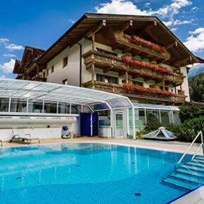 Wellness in den Bergen: 3 Tage Tirol im TOP 4* Hotel inkl. Verwöhnpension nur 169€ Wellness in den Bergen: 3 Tage Tirol im TOP 4* Hotel inkl. Verwöhnpension nur 169€