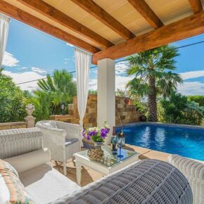 Ferienvilla Muro Pool