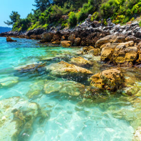Griechenland ruft: 7 Tage im TOP 5* Hotel mit Halbpension, Flug & Zug zum Flug nur 422€ Griechenland ruft: 7 Tage im TOP 5* Hotel mit Halbpension, Flug & Zug zum Flug nur 422€