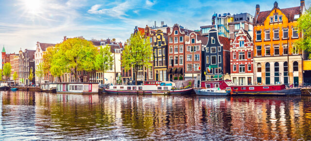 Amsterdam: 2 Tage im tollen 4* Hotel mit Frühstück nur 59€