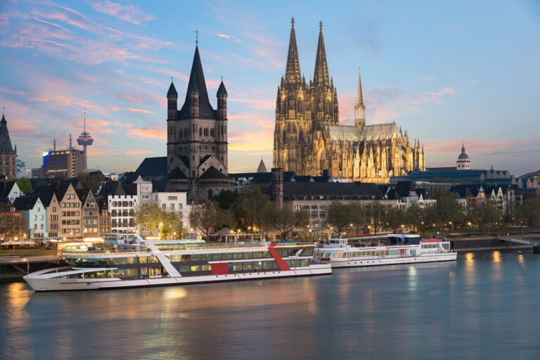 Köln Rhein Schiffe