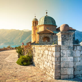Montenegro im Sommer: 8 Tage im tollen Apartment mit Meerblick & Flug nur 96€ Montenegro im Sommer: 8 Tage im tollen Apartment mit Meerblick & Flug nur 96€