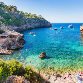 Sommerferien Familienurlaub: 7 Tage Mallorca mit TOP 4* Hotel, All Inclusive, Flug, Transfer & Zug nur 470€ Sommerferien Familienurlaub: 7 Tage Mallorca mit TOP 4* Hotel, All Inclusive, Flug, Transfer & Zug nur 470€