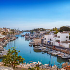 Balearen im Sommer: 7 Tage Menorca im 3* Hotel mit Flug, Transfer & Zug nur 231€ Balearen im Sommer: 7 Tage Menorca im 3* Hotel mit Flug, Transfer & Zug nur 231€