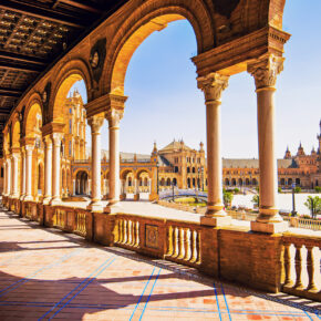 Auf nach Sevilla: 5 Tage im 4* Hotel mit Frühstück & Flug NUR 329€