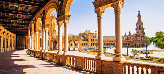 Auf nach Sevilla: 5 Tage im 4* Hotel mit Frühstück & Flug NUR 329€