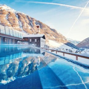 Spa & Berge: 3 Tage Südtirol im TOP 4* Hotel mit Verwöhnpension, Wellness & Extras ab 189€ Spa & Berge: 3 Tage Südtirol im TOP 4* Hotel mit Verwöhnpension, Wellness & Extras ab 189€