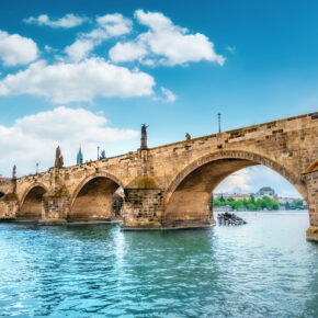 Städtetrip: 3 Tage in Prag im guten 4* Hotel nur 25€ Städtetrip: 3 Tage in Prag im guten 4* Hotel nur 25€