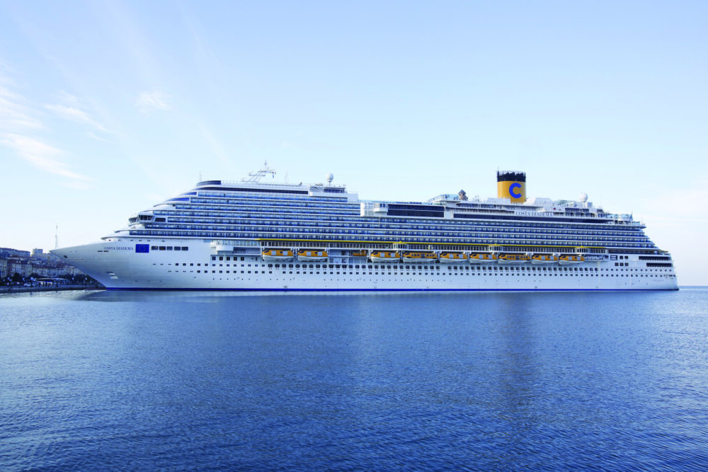 Costa Diadema Schiff