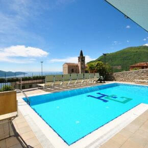 Last Minute Gardasee: 4 Tage am Wochenende im TOP 3* Hotel mit Halbpension & Wellness ab 99€