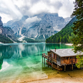 Aktivurlaub Südtirol: 2 Tage übers Wochenende am Pragser Wildsee inkl. tollem 3* Hotel & Frühstück nur 96€