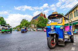 Thailand-Kracher: 13 Tage im TOP 4* Hotel mit Frühstück, Flug & Zug-zum-Flug NUR 921€