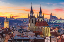 Perfekter Städtetrip nach Prag: 2 Tage im zentralen 4* Hotel mit Frühstück & Wellness nu...