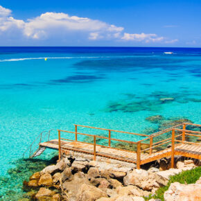 Erholung auf Zypern: 6 Tage im TOP 3* Strandresort mit Vollpension, Flug & Transfer nur 742€
