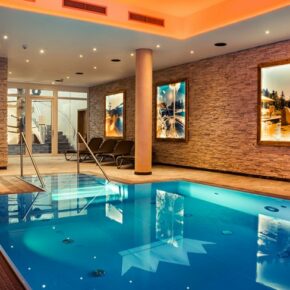 Märchenhaft: 3 Tage im TOP 4* Schloss in Tirol mit Verwöhnpension & Wellness ab 209€ Märchenhaft: 3 Tage im TOP 4* Schloss in Tirol mit Verwöhnpension & Wellness ab 209€
