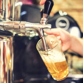 Tag des deutschen Bieres: 6 ultimative Bier-Trips ab 23€ Tag des deutschen Bieres: 6 ultimative Bier-Trips ab 23€