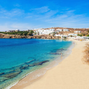 Sommer-Traumurlaub: 6 Tage Mykonos mit 4* Suite-Hotel in Strandnähe & Flug ab 302€