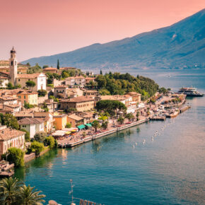 Italien Gardasee Limone Dämmerung