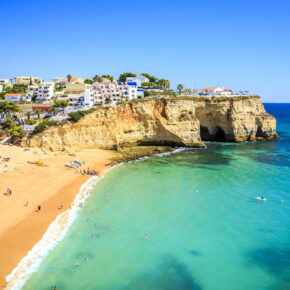 Chillen an der Küste Portugals: 8 Tage Algarve im guten 4* Strandhotel mit Flug nur 221€