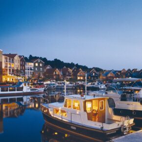 Mecklenburgische Seenplatte: 3 Tage im 4* Resort inkl. Halbpension, Wellness & Extras ab 89€ Mecklenburgische Seenplatte: 3 Tage im 4* Resort inkl. Halbpension, Wellness & Extras ab 89€