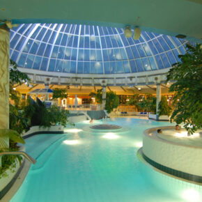 Rhein-Main-Therme Frankfurt: 2 Tage im TOP 4.5* AWARD Hotel inkl. Frühstück & Thermen-Eintritt für 64€ Rhein-Main-Therme Frankfurt: 2 Tage im TOP 4.5* AWARD Hotel inkl. Frühstück & Thermen-Eintritt für 64€