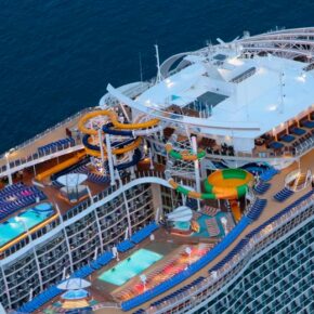 Symphony of the Seas Deck