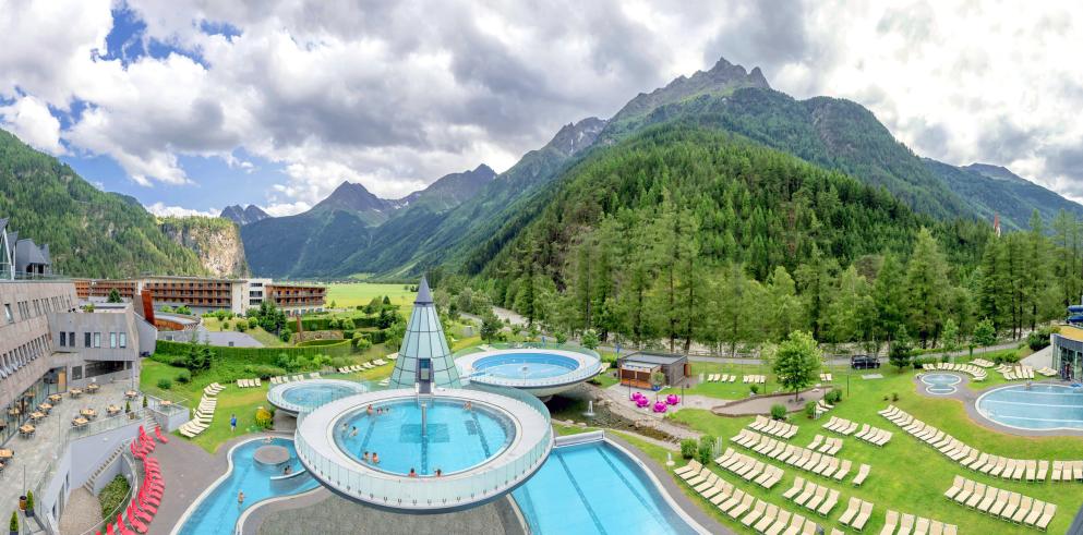 Aqua Dome Eintritt in Therme & Übernachtung inkl