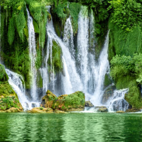 Bosnia Herzegovina Kravica Wasserfall