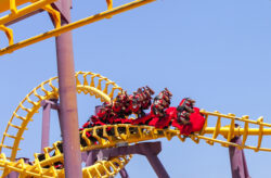 Freizeitpark Gutschein: Hotel inkl. Frühstück & Tageskarte für einen von 10 Parks für 11...