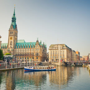Hamburg am Wochenende: 2 Tage im tollen B&B Hotel ab nur 35€