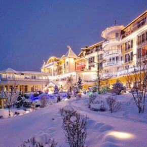 Märchenhaft: 3 Tage im TOP 4* Schloss in Tirol mit Verwöhnpension & Wellness ab 229€ Märchenhaft: 3 Tage im TOP 4* Schloss in Tirol mit Verwöhnpension & Wellness ab 229€