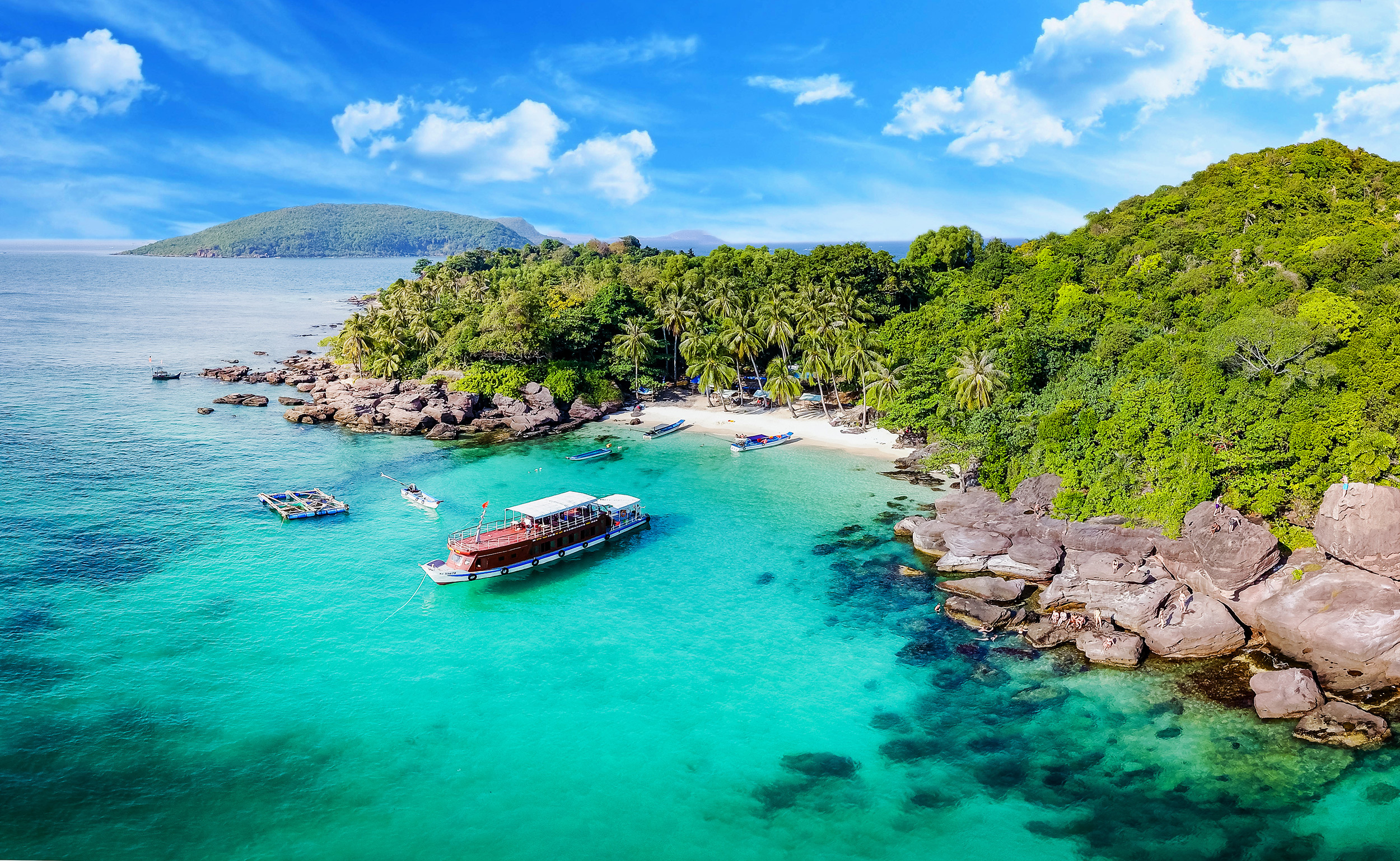 Trang island. Остров Фукуок Вьетнам. Остров Кондао Вьетнам. Вьетнам Пху Куок. Остров Нячанг.