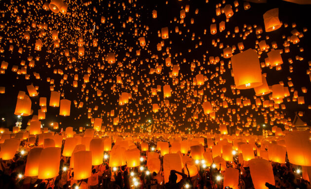 Chiang Mai Yee Peng Fest