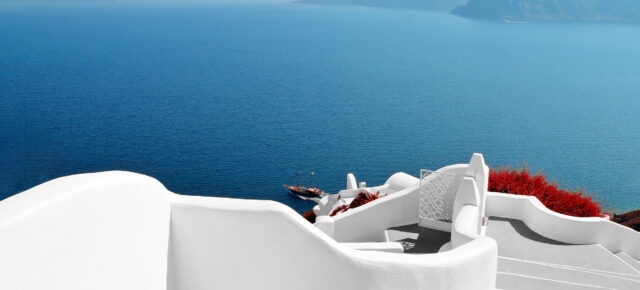 Kurzurlaub auf Santorini: 4 Tage mit TOP Unterkunft in Strandnähe & Flug nur 209€
