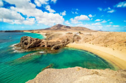 Last Minute Woche bei ltur: 7 Tage auf Lanzarote mit 4* Hotel, Frühstück & Flug NUR 430€