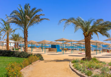 Strandurlaub in Ägypten: 8 Tage im 5* Resort mit Aquapark, All Inclusive & Flug ab 419€