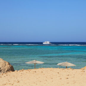 Sonne tanken in Ägypten: 1 Woche im TOP 5* Hotel in Marsa Alam mit All Inclusive, Flug & Transfer nur 421€