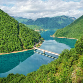 8 Tage Luxus in Montenegro im 5* Hotel mit Frühstück & Flug nur 379€