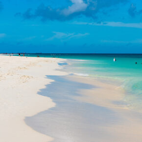 Karibischer Inselurlaub: 9 Tage Aruba inkl. TOP Unterkunft, Flug & Transfer nur 699€