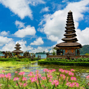 Bali zur besten Reisezeit: 13 Tage im guten 4* Hotel mit Frühstück & Flug nur 837€