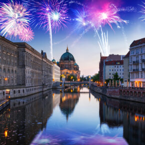 Silvester in Berlin 2023: Die besten Tipps für Silvesterpartys, Restaurants & das Feuerwerk