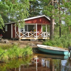 Ruhepol: 6 Tage auf eigener Insel in Schweden mit Ferienhaus & Boot ab 98€ p.P.