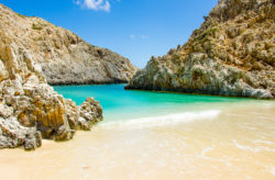 Inselurlaub: 7 Tage Kreta im guten 4* Strandhotel mit Halbpension, Flug & Transfer für 4...