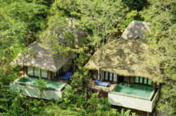 Ab ins Paradies: 10 Tage Thailand in privater TOP 5* Pool-Villa mit Frühstück, Flug & Tr...