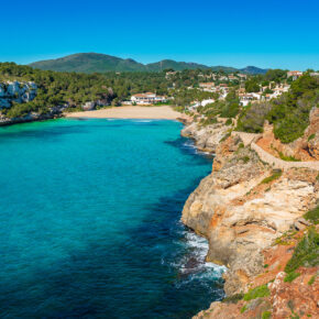 Single Westküste Mallorca: 7 Tage im 4* Hotel mit Halbpension, Flug & Transfer nur 442€ Single Westküste Mallorca: 7 Tage im 4* Hotel mit Halbpension, Flug & Transfer nur 442€
