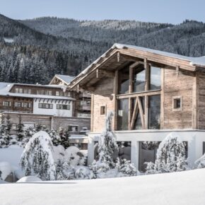 Wellness im Salzburger Land: 3 Tage im TOP 4.5* Chalet mit Frühstück & Extras ab 269€ Wellness im Salzburger Land: 3 Tage im TOP 4.5* Chalet mit Frühstück & Extras ab 269€