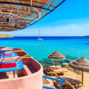 Extravagant: 6 Tage Ibiza im TOP Design-Hotel inkl. Frühstück, Flug & Transfer für 669€