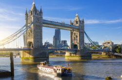 Perfekter Kurztrip nach England: 3 Tage London im zentralen Travelodge Hotel inkl. Flug ab 110€
